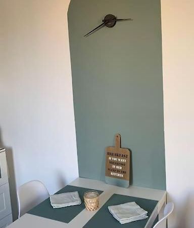 Charmant Studio Tout Equipe Aux Portes De Paris Bagnolet Ngoại thất bức ảnh